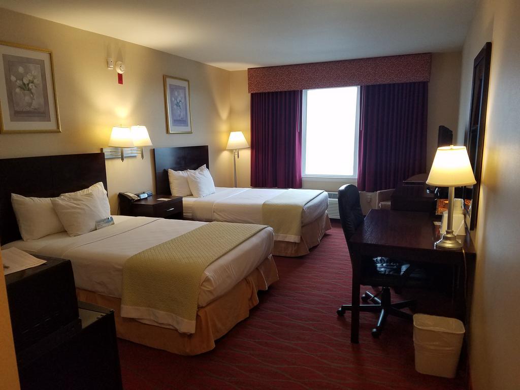 Quality Inn Poughkeepsie Bagian luar foto